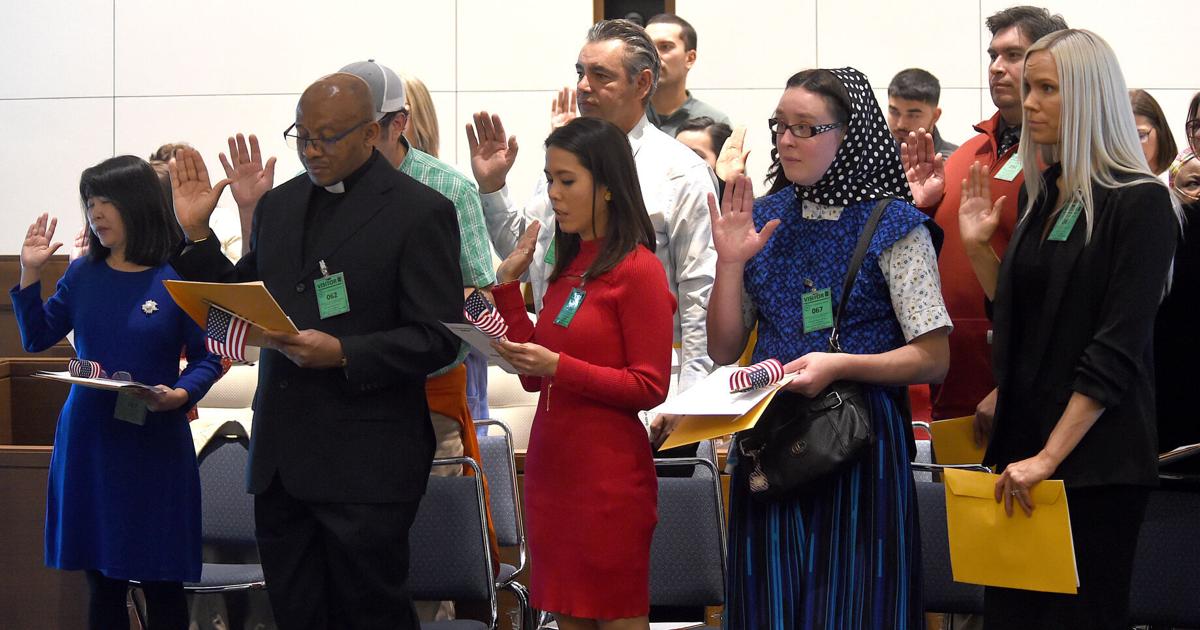 60 new U.S. citizens sworn in Thursday in Billings